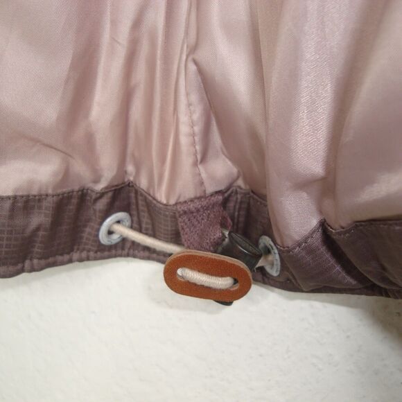 Eddie Bauer Womens Yukon Model BD550 Down Vest LOOKS NEW! - Picture 12 of 14